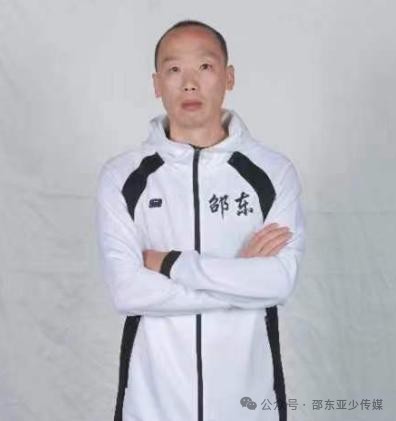 女性篮球爱好者如何通过呼吸训练提升表现？_1